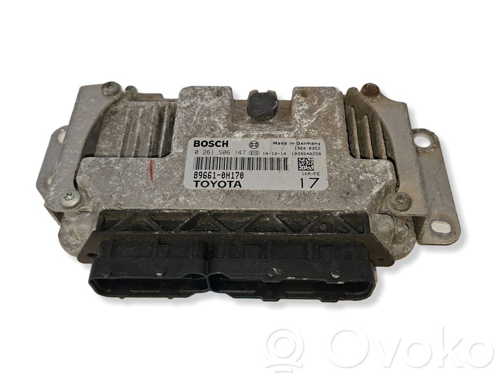 Toyota Aygo AB40 Engine control unit/module 