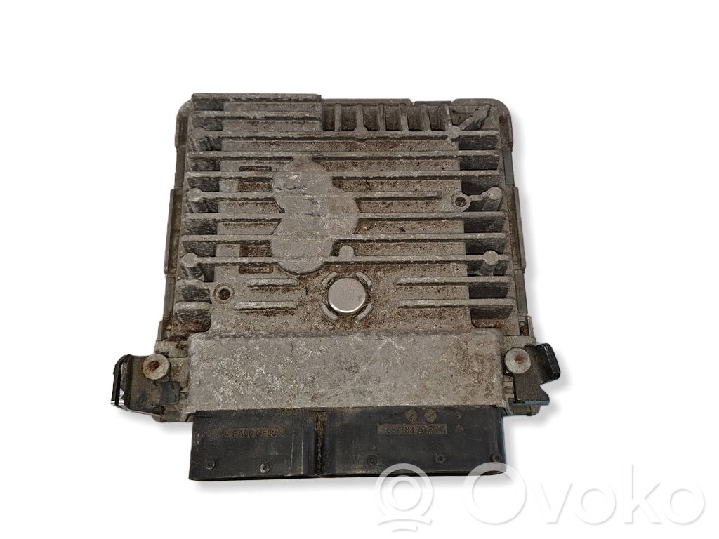 Audi A3 S3 A3 Sportback 8P Engine control unit/module 
