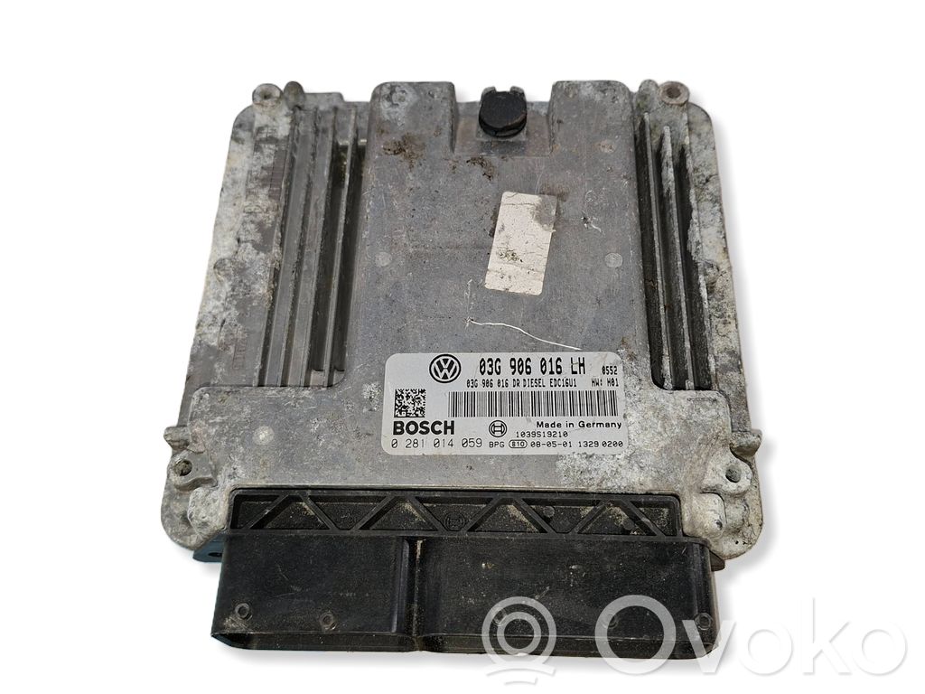 Volkswagen Golf V Engine control unit/module 