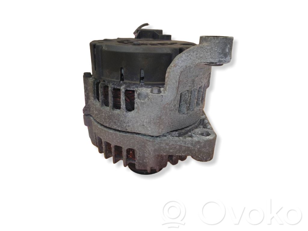 BMW 3 E90 E91 Ģenerators 