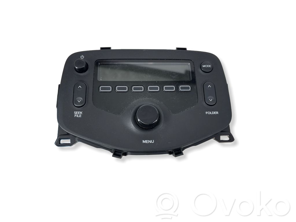 Toyota Aygo AB40 Radio / CD/DVD atskaņotājs / navigācija 