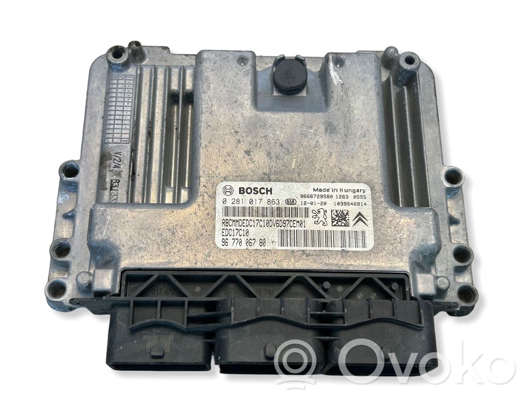 Peugeot 208 I Engine control unit/module 