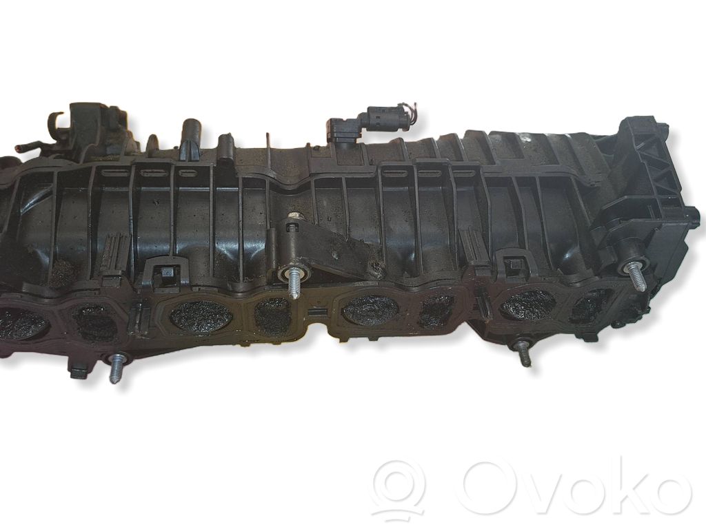 BMW 5 F10 F11 Intake manifold 