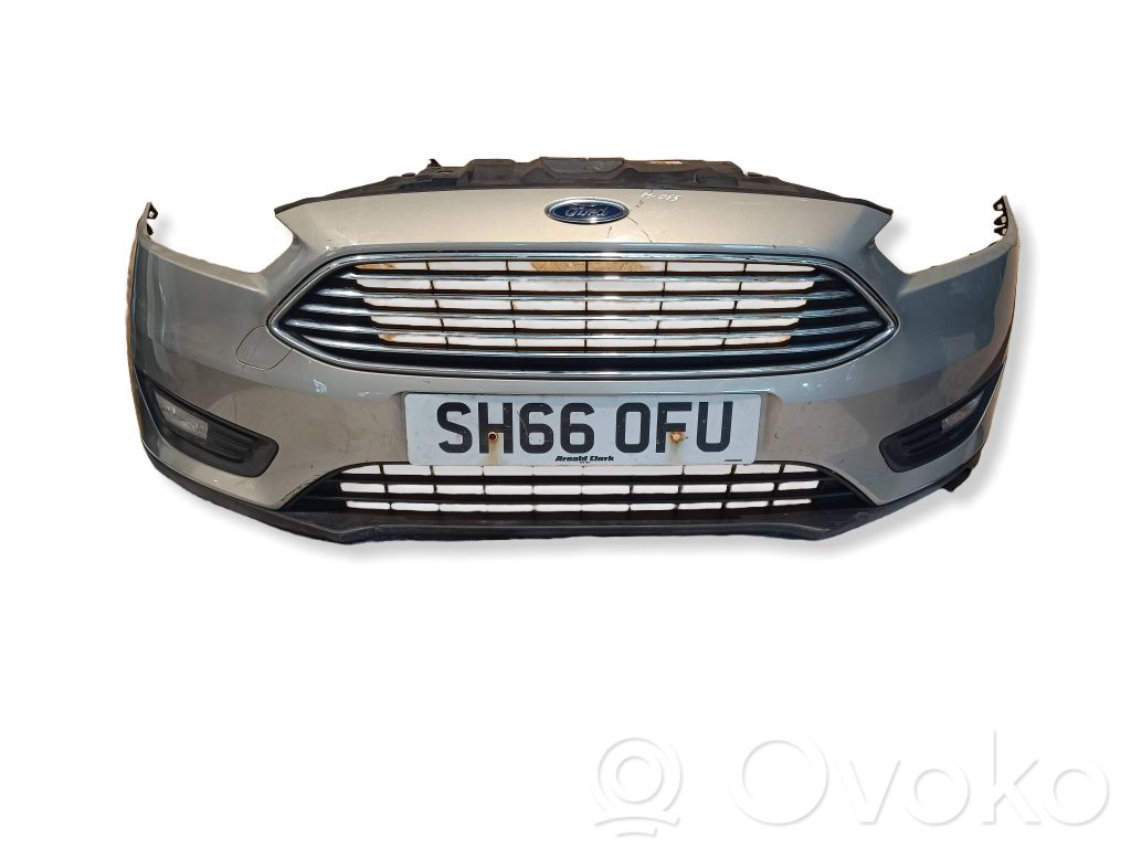 Front bumper   D1K4B