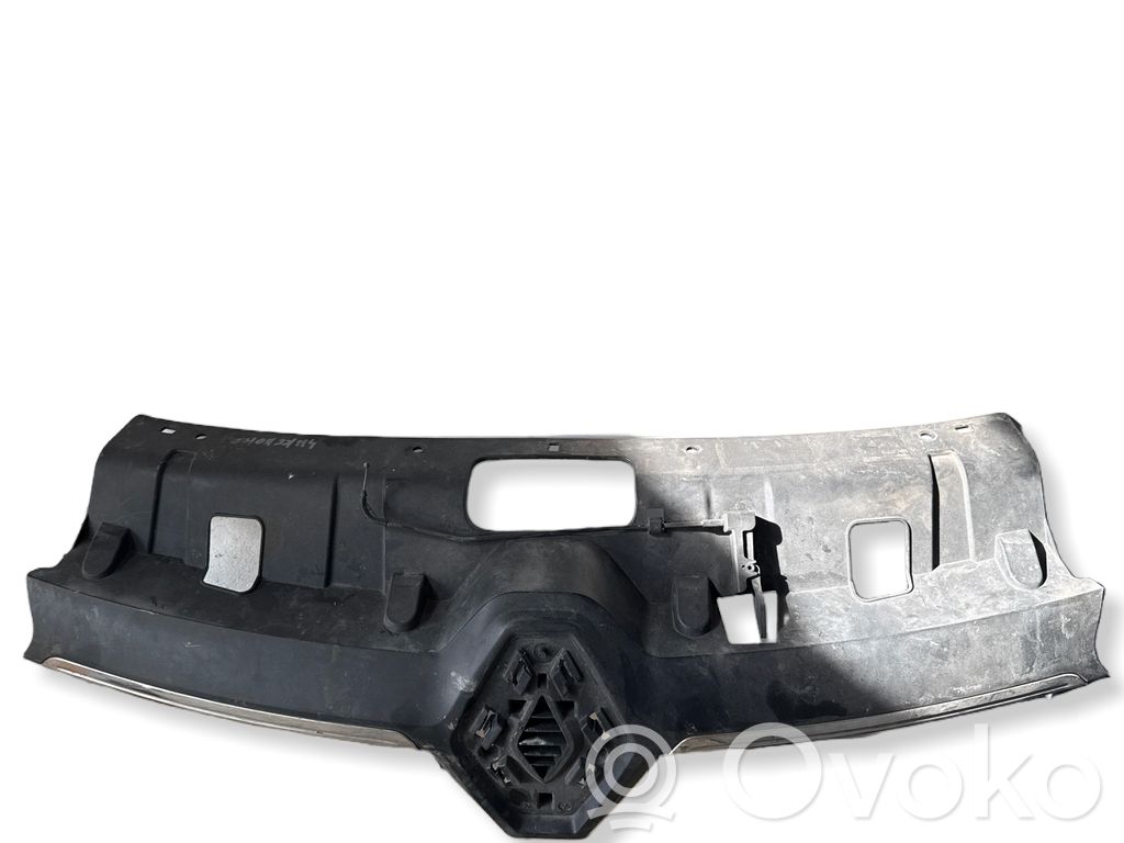 Renault Master III Front bumper upper radiator grill 