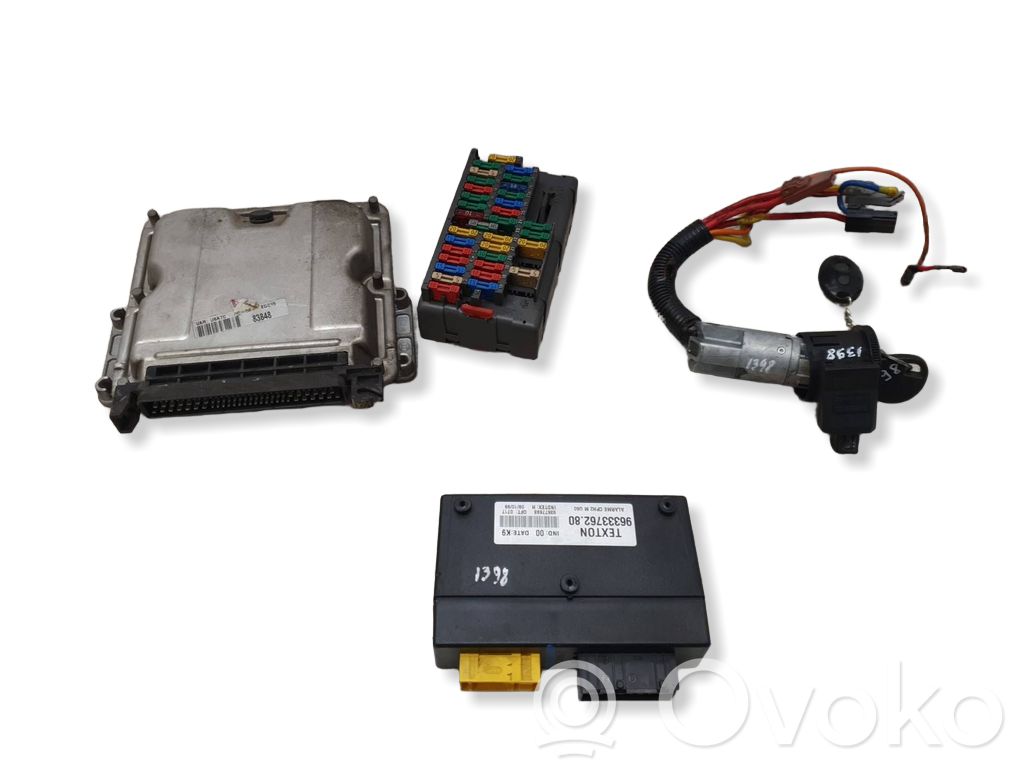 Peugeot 806 Kit cu ECU motor și set închidere uși 