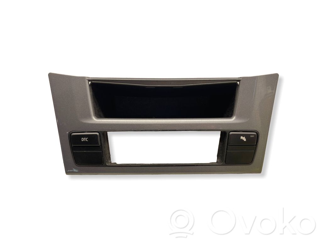 BMW 5 E60 E61 Glove box 