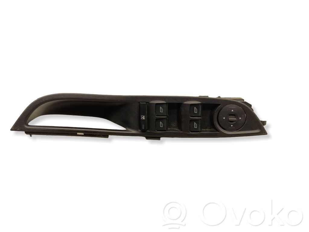 Electric window control switch   BM5T14A132AA