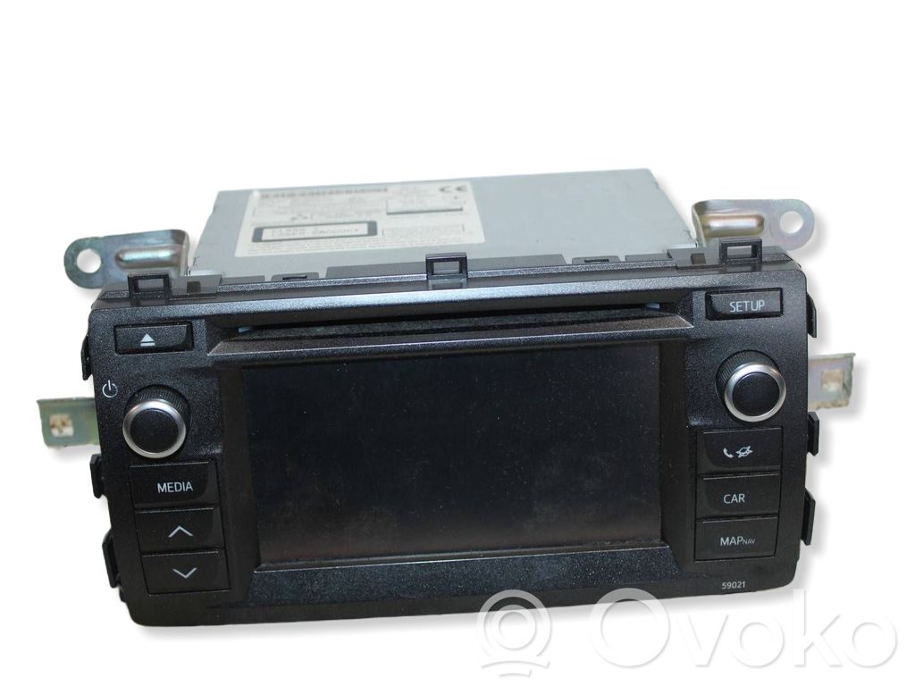 Toyota Auris E180 Panel / Radioodtwarzacz CD/DVD/GPS 