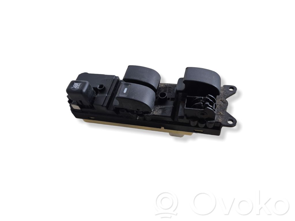 Mitsubishi Grandis Electric window control switch 