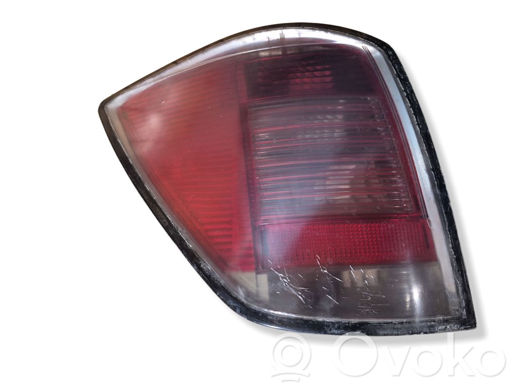 Opel Astra H Lampa tylna 