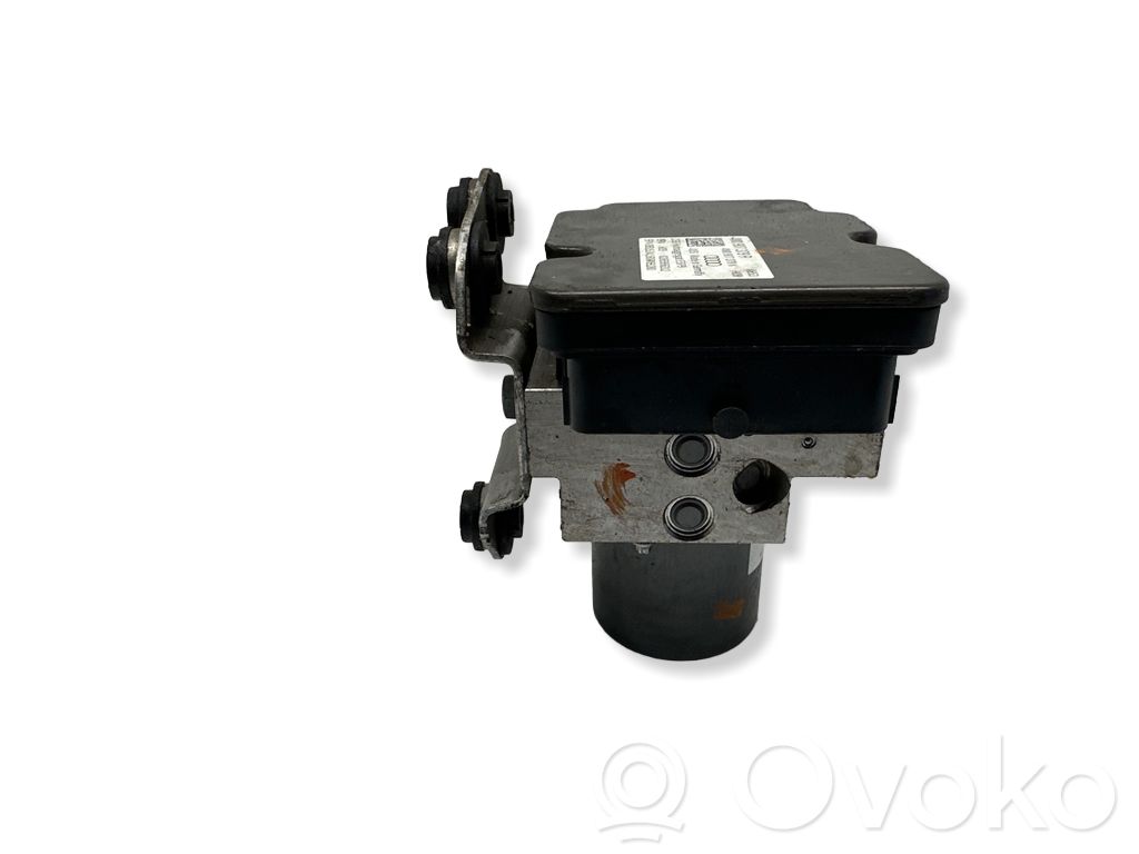 Audi Q7 4M ABS-pumppu 