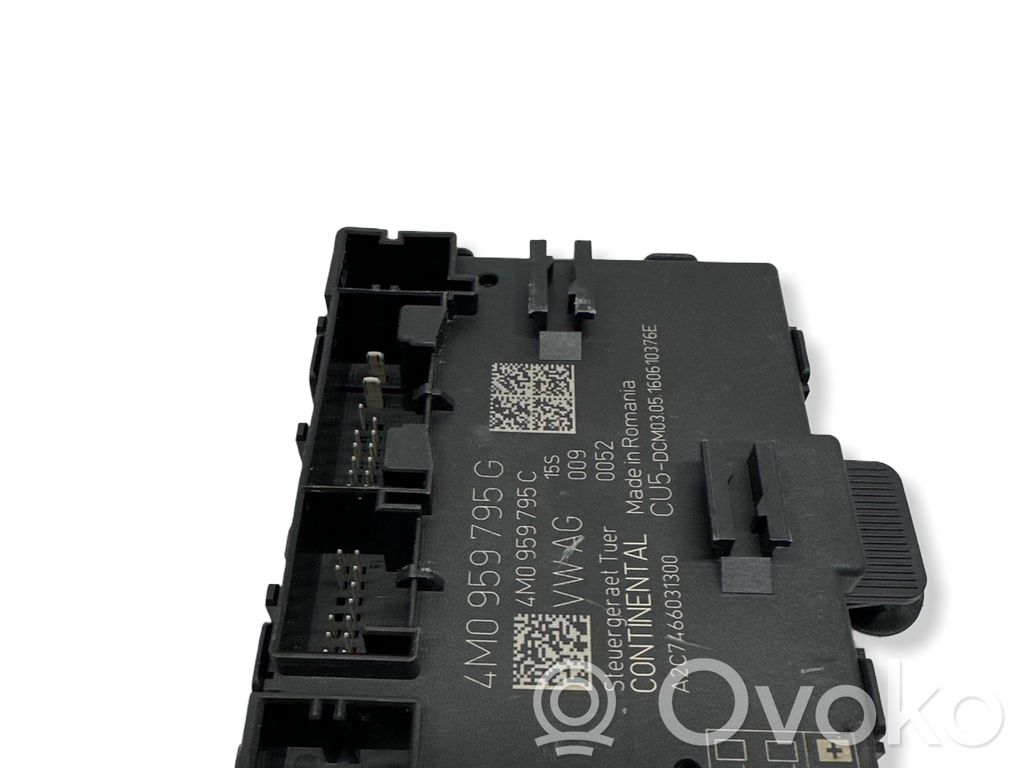 Audi Q7 4M Door control unit/module 
