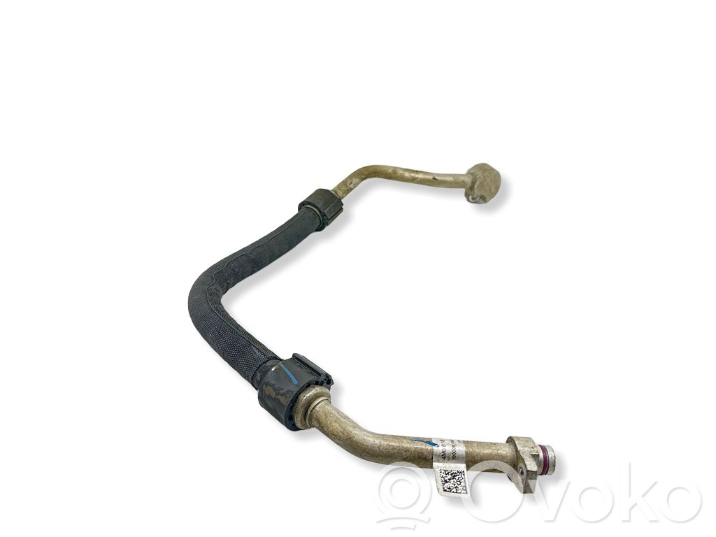 Audi Q7 4M Ilmastointilaitteen putki (A/C) 