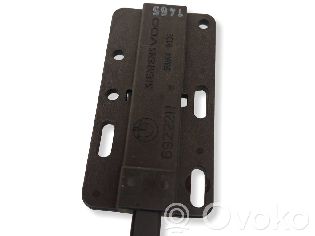BMW 5 E60 E61 Keyless (KESSY) go control unit/module 