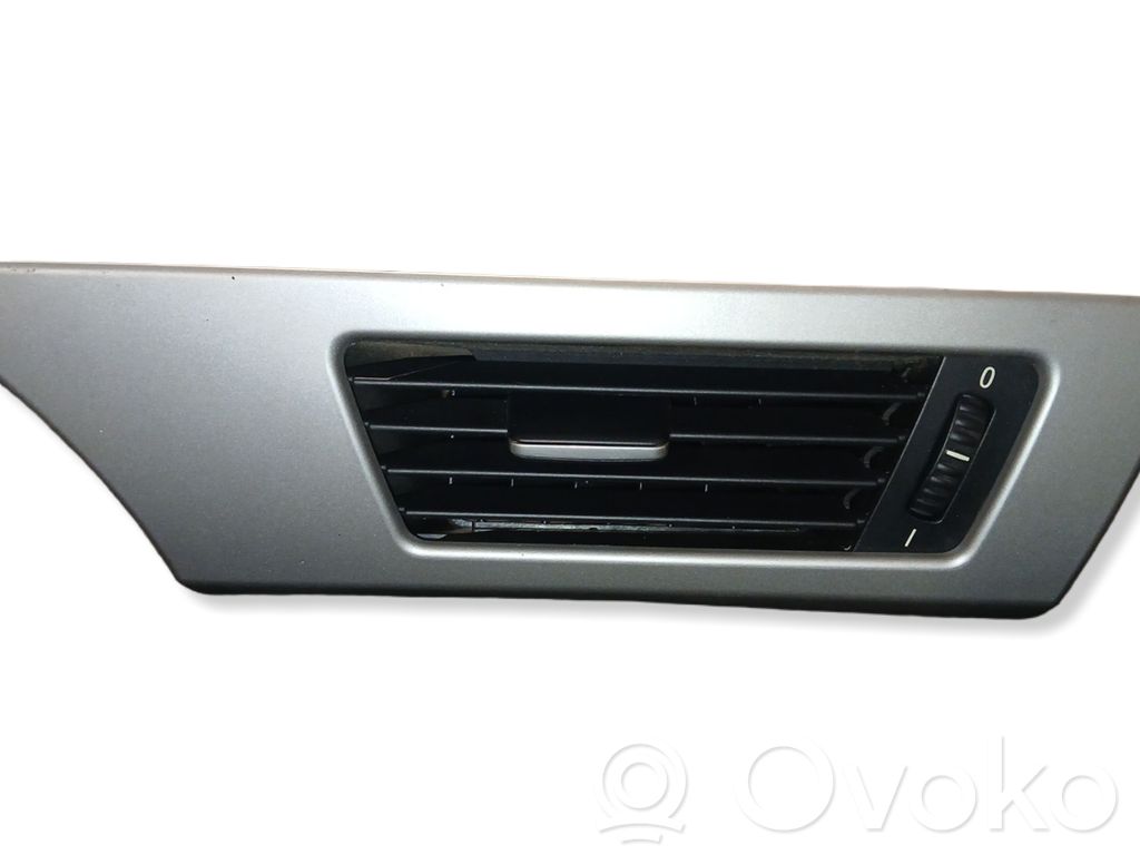 BMW 3 E90 E91 Šoninės oro grotelės 