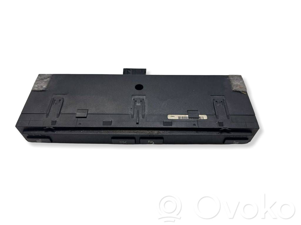 BMW 5 E60 E61 Seat heating switch 