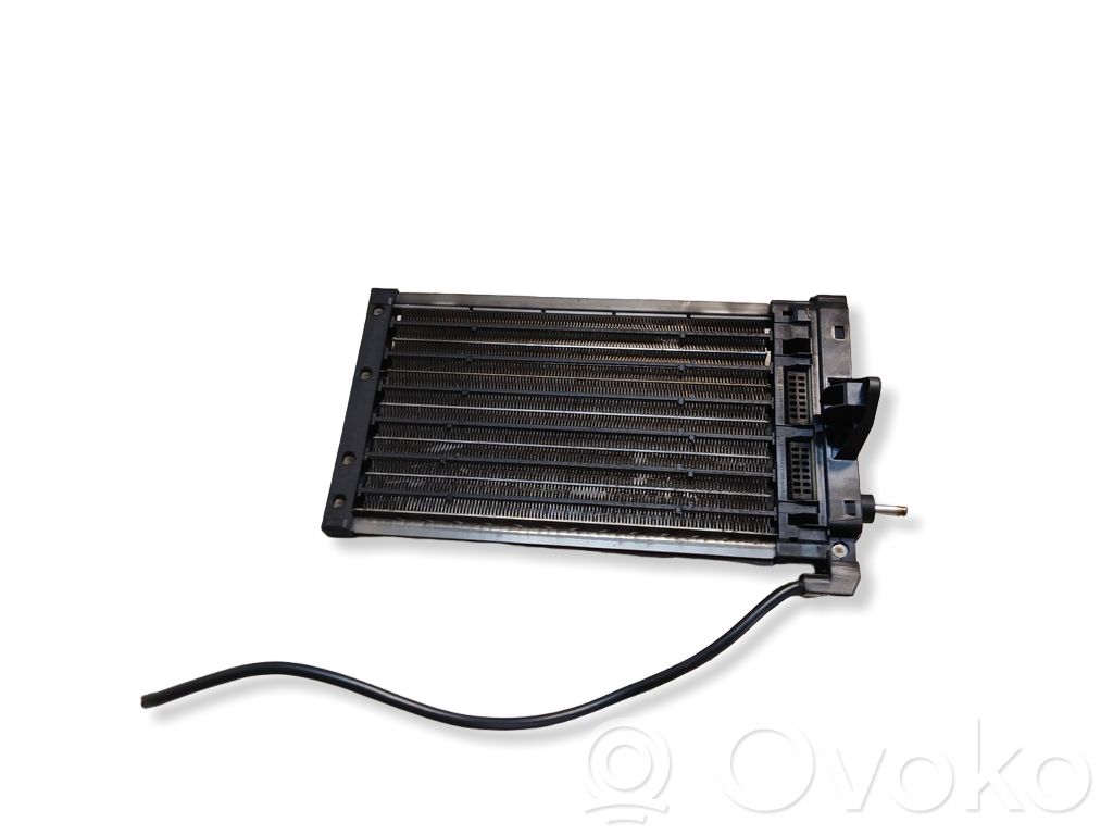BMW 1 E81 E87 Elektrinis salono pečiuko radiatorius 