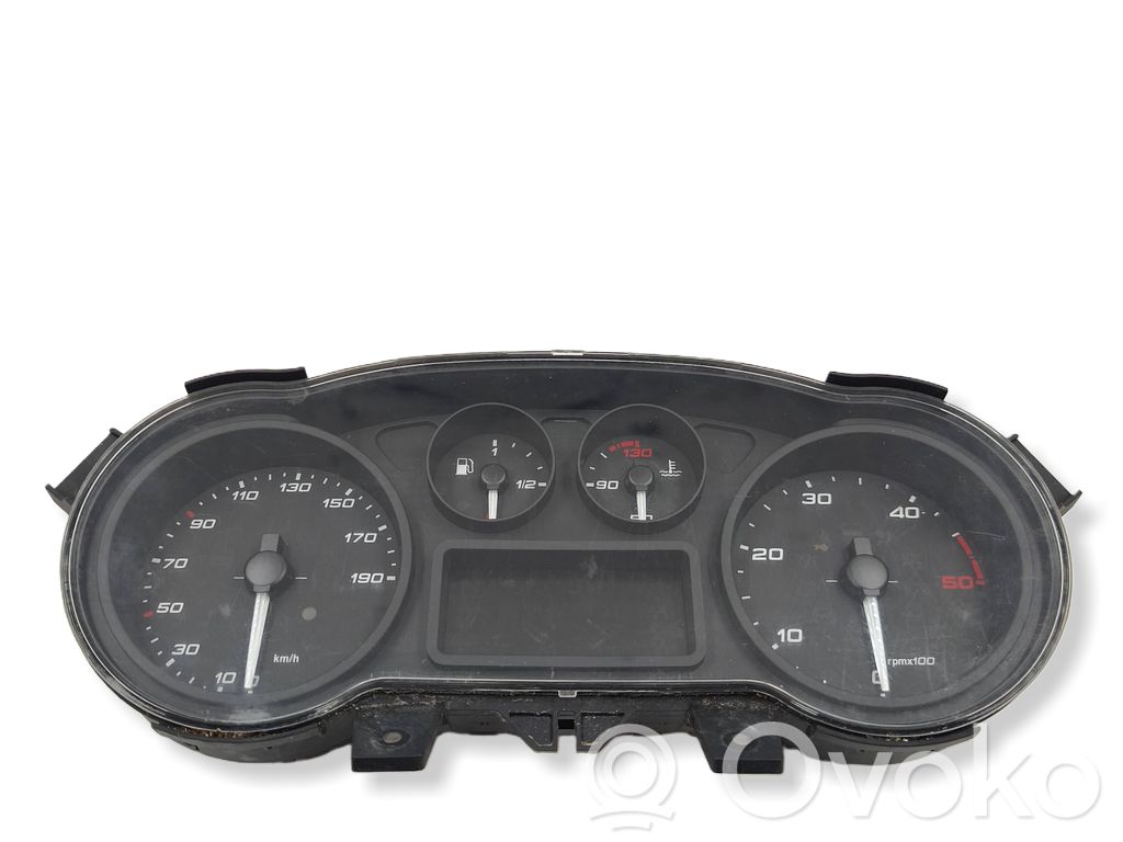 Iveco Daily 6th gen Vitezometru (grup de instrumente) 