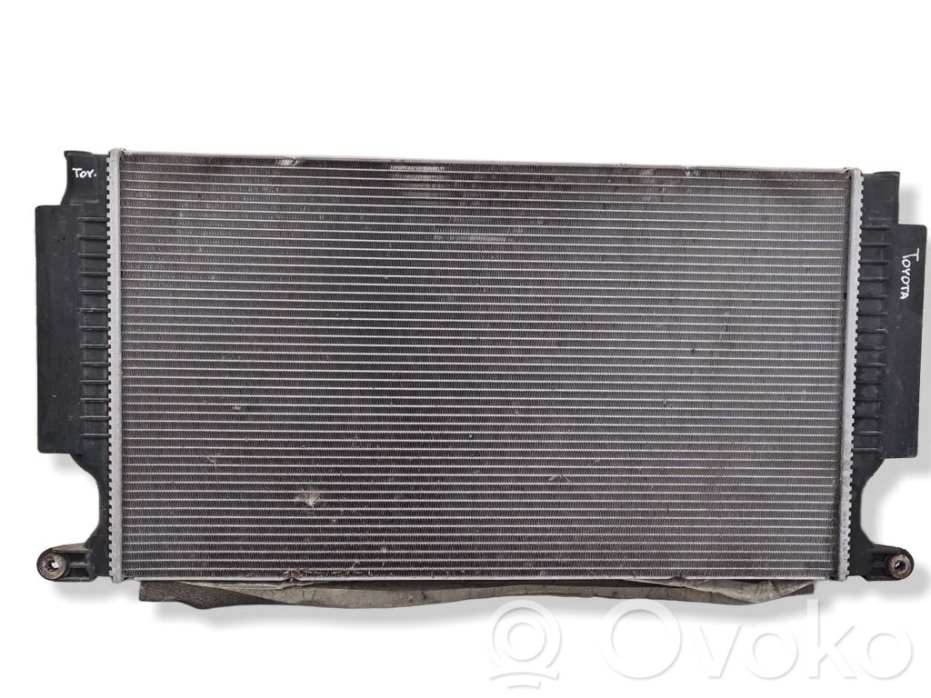 Toyota Auris 150 Radiator lichid răcire 