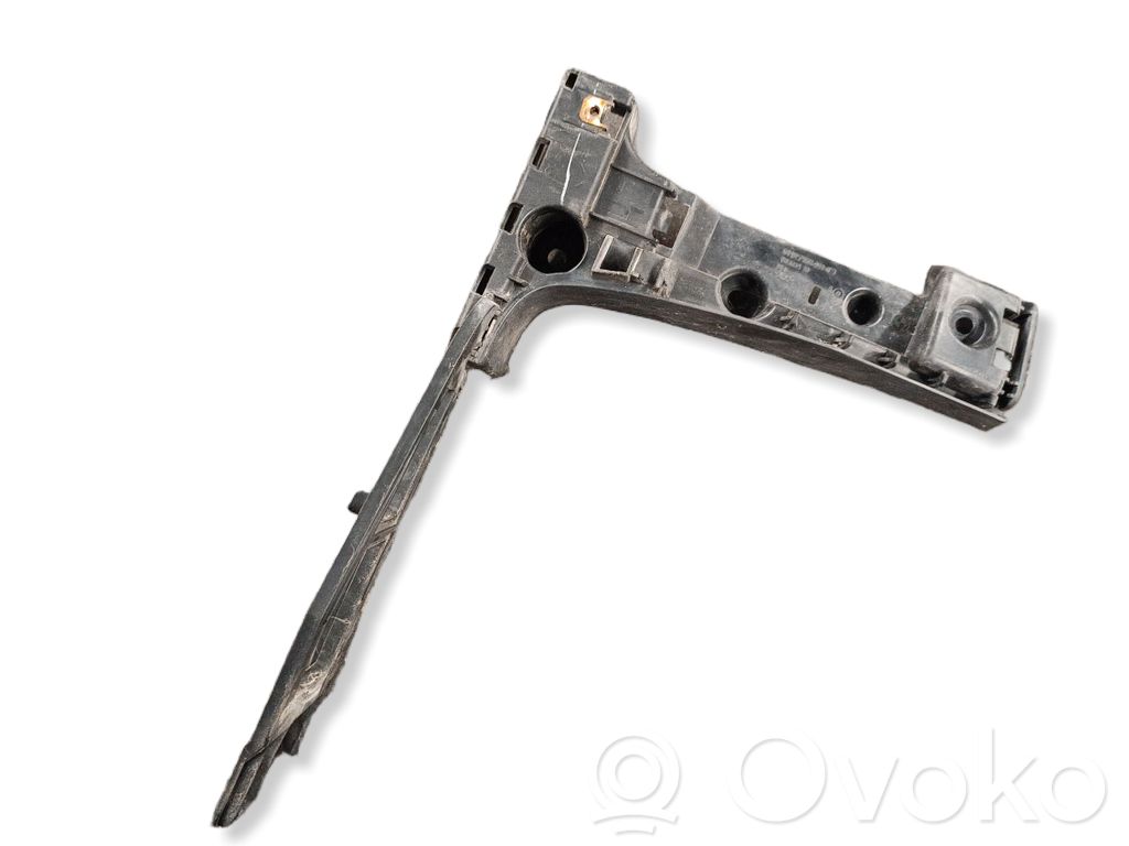 Rear bumper mounting bracket   7158441