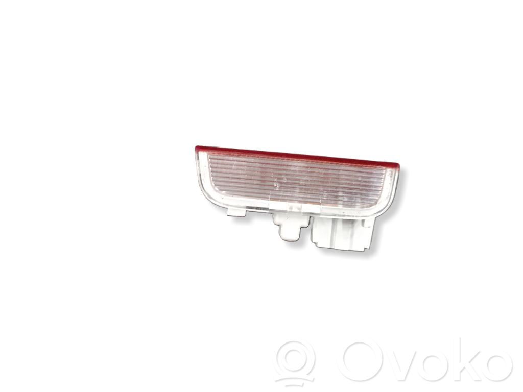 Luz interna puerta trasera   JBE1501102