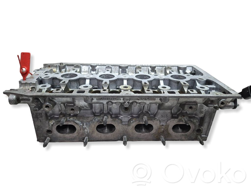 Opel Zafira B Engine head 