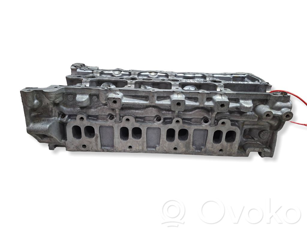 Renault Trafic II (X83) Engine head 