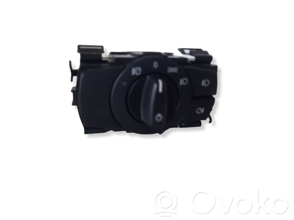 Lichtschalter   6932796,33600201