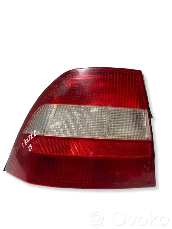 Opel Vectra B Galinis žibintas kėbule 