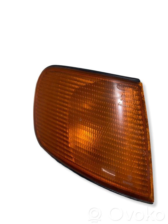 Audi A6 S6 C4 4A Front indicator light 