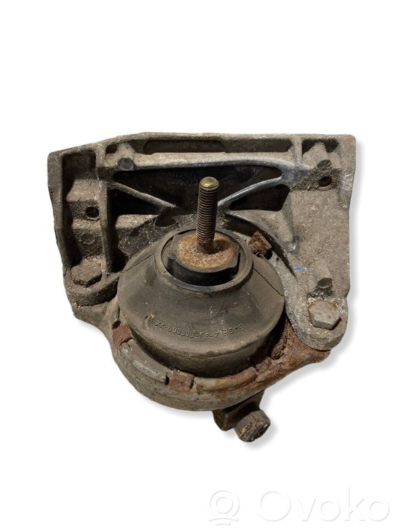 Audi A6 S6 C4 4A Engine mounting bracket 