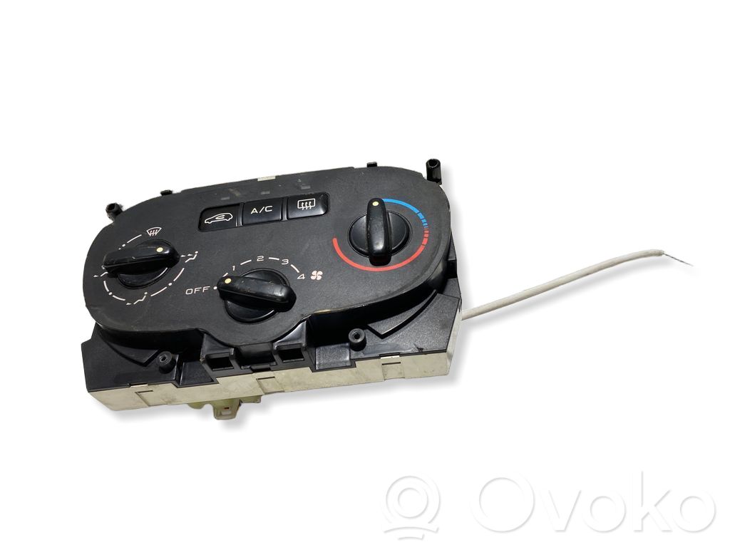 Peugeot 307 Climate control unit 