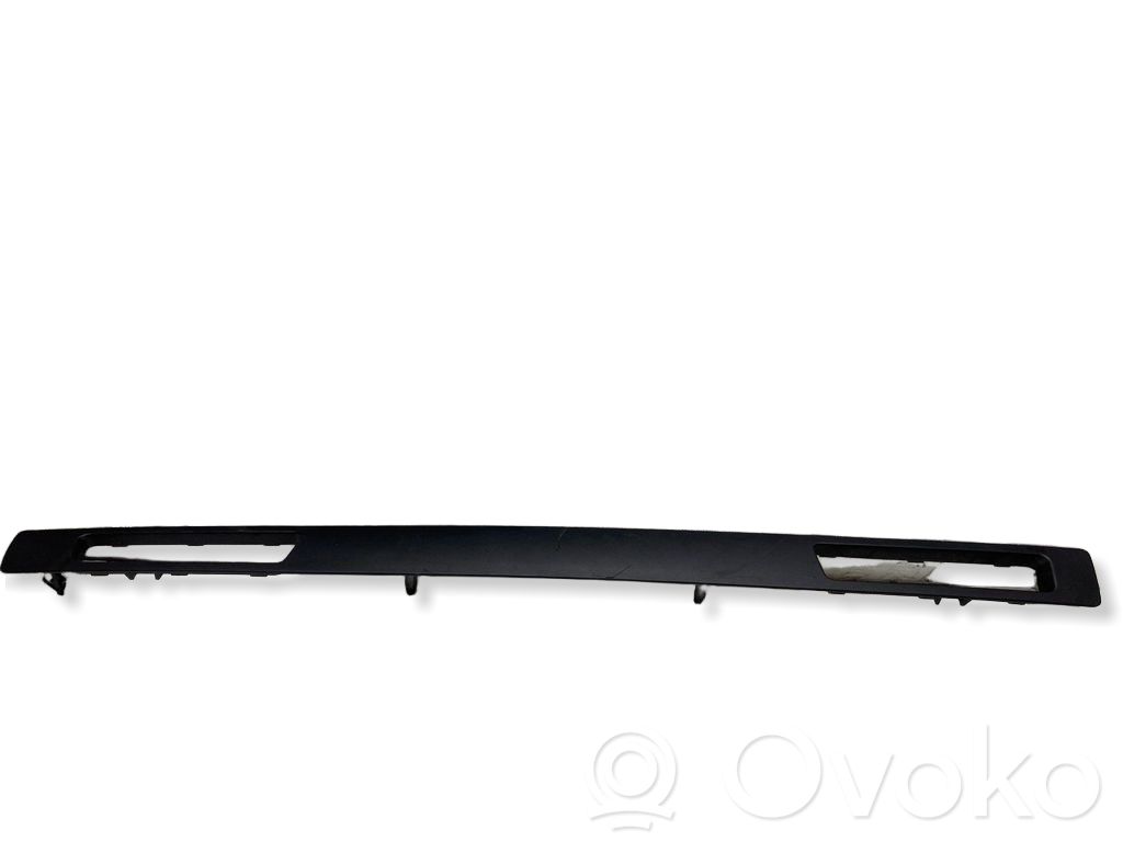 BMW 3 E90 E91 Kita panelės detalė 