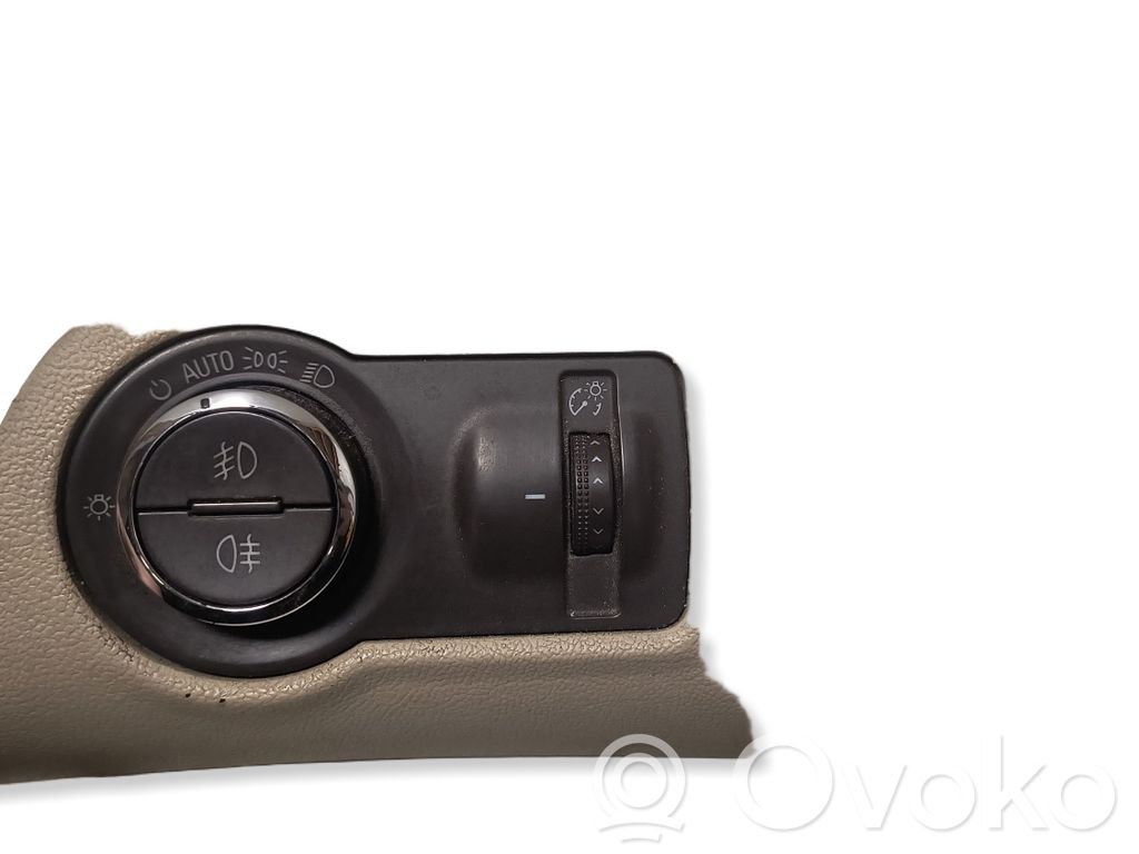 Opel Insignia A Light switch 