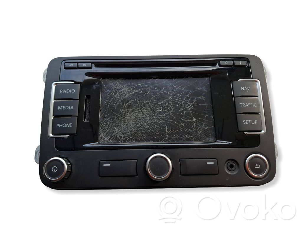 Volkswagen PASSAT B7 Panel / Radioodtwarzacz CD/DVD/GPS 