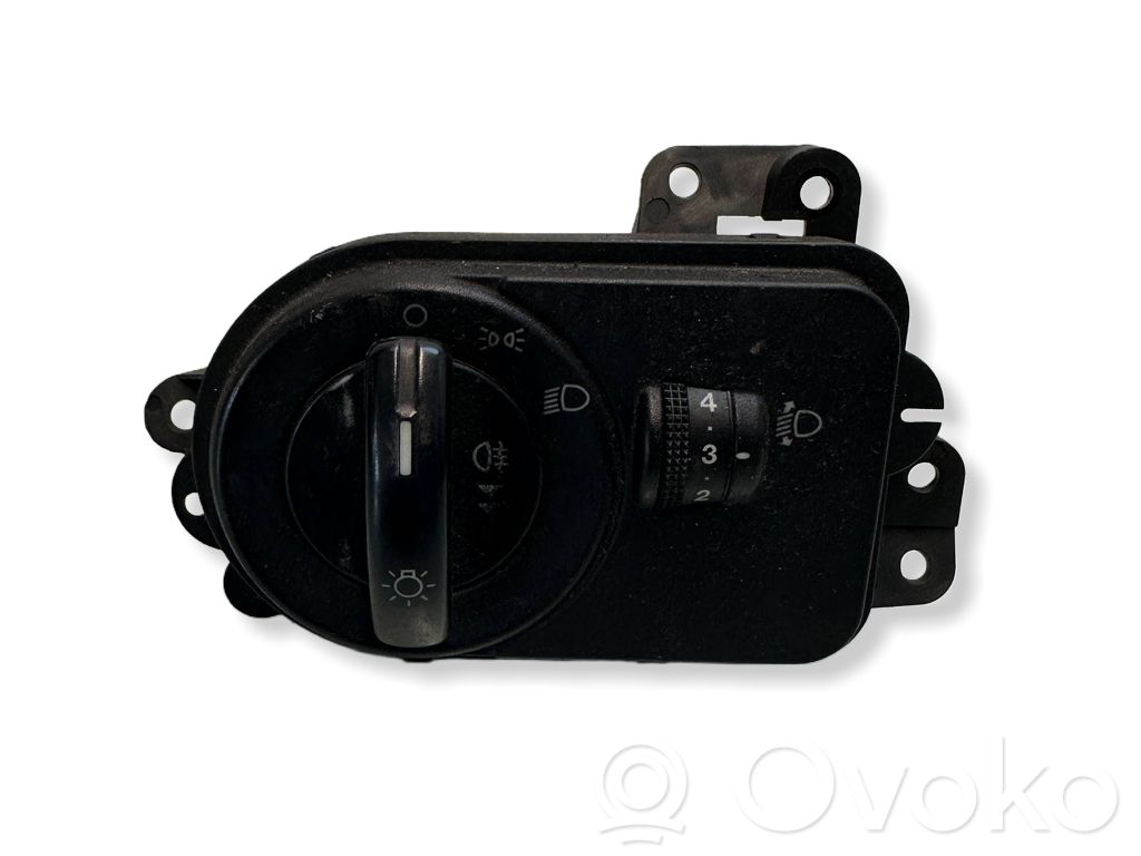 Interrupteur d’éclairage   2S6T13A024CA