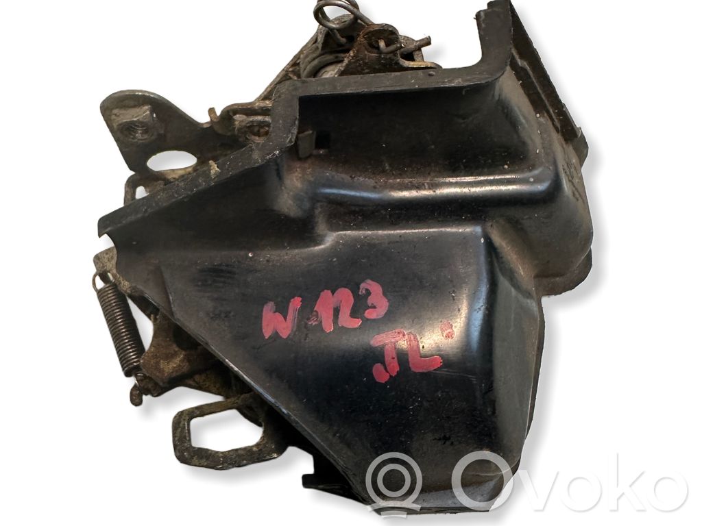 Mercedes-Benz W123 Rear door lock 