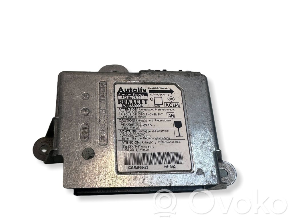 Renault Megane II Airbag control unit/module 