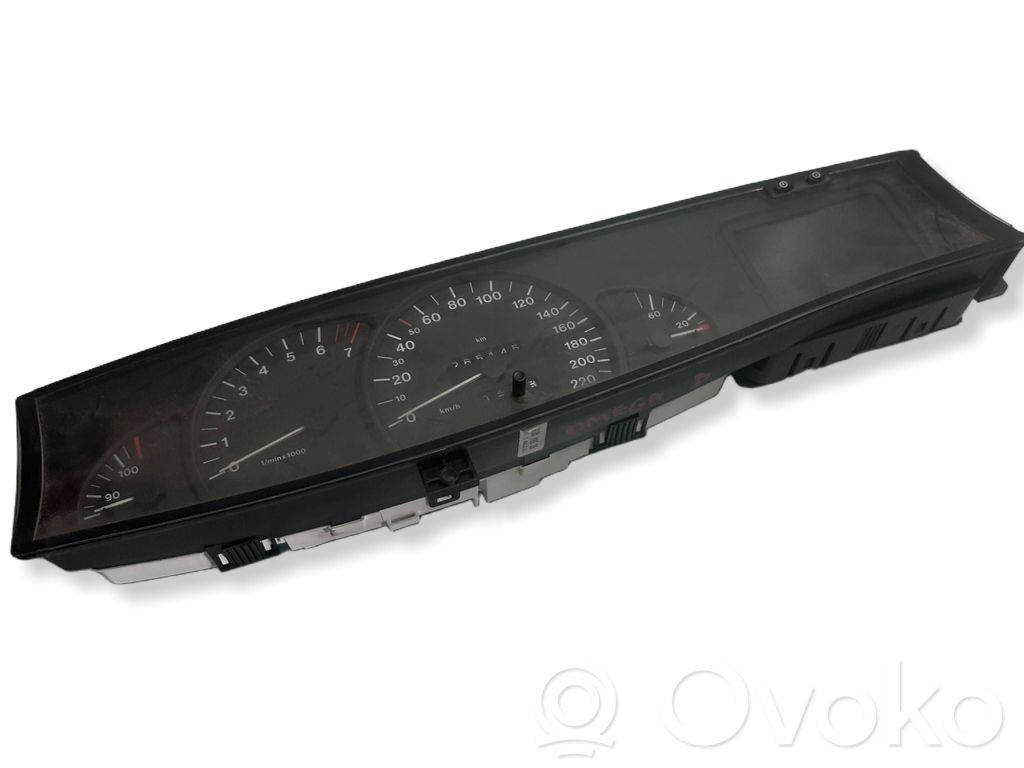 Opel Omega B1 Vitezometru (grup de instrumente) 