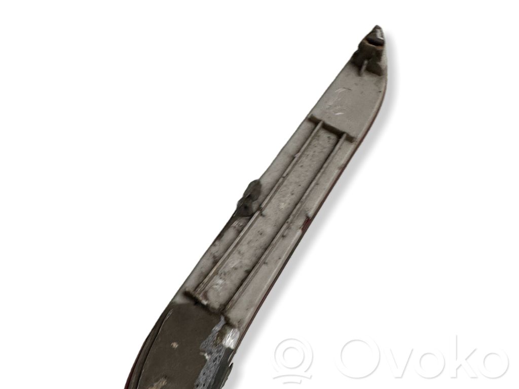 Rear tail light reflector   6543