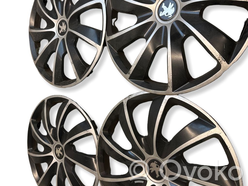 Peugeot 307 R16 wheel hub/cap/trim 