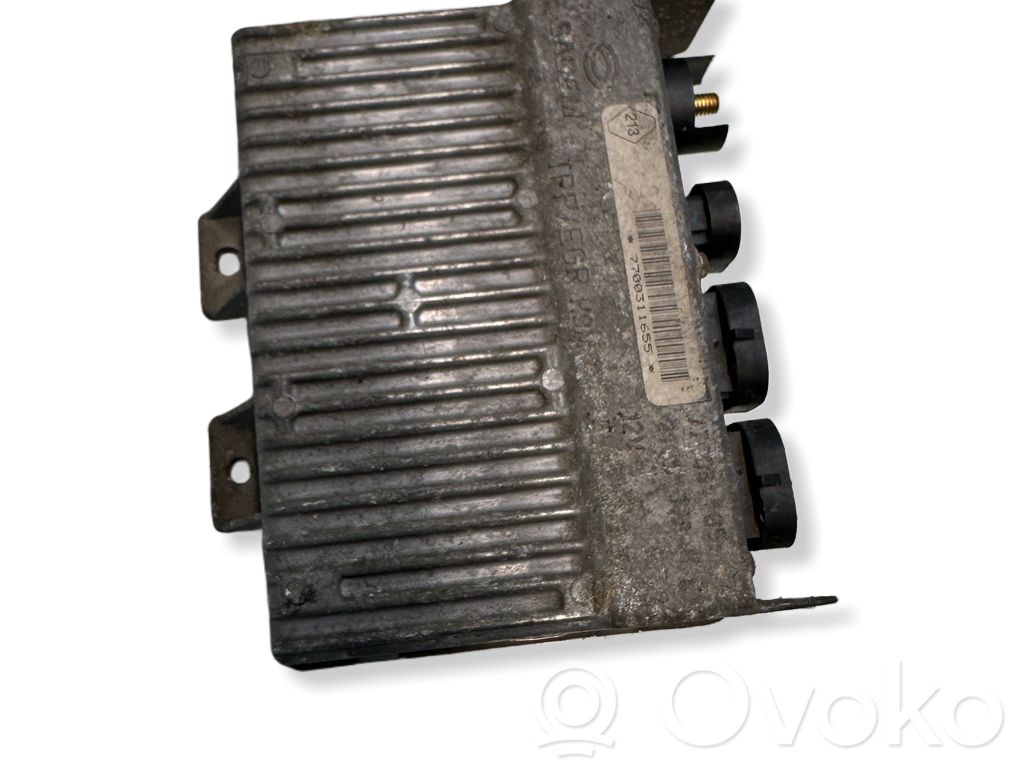 Renault Master II Engine control unit/module 