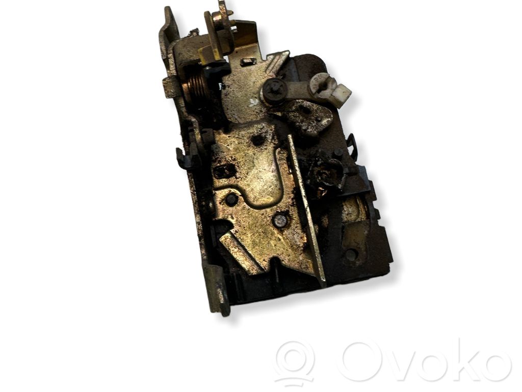 Renault Master II Front door lock 