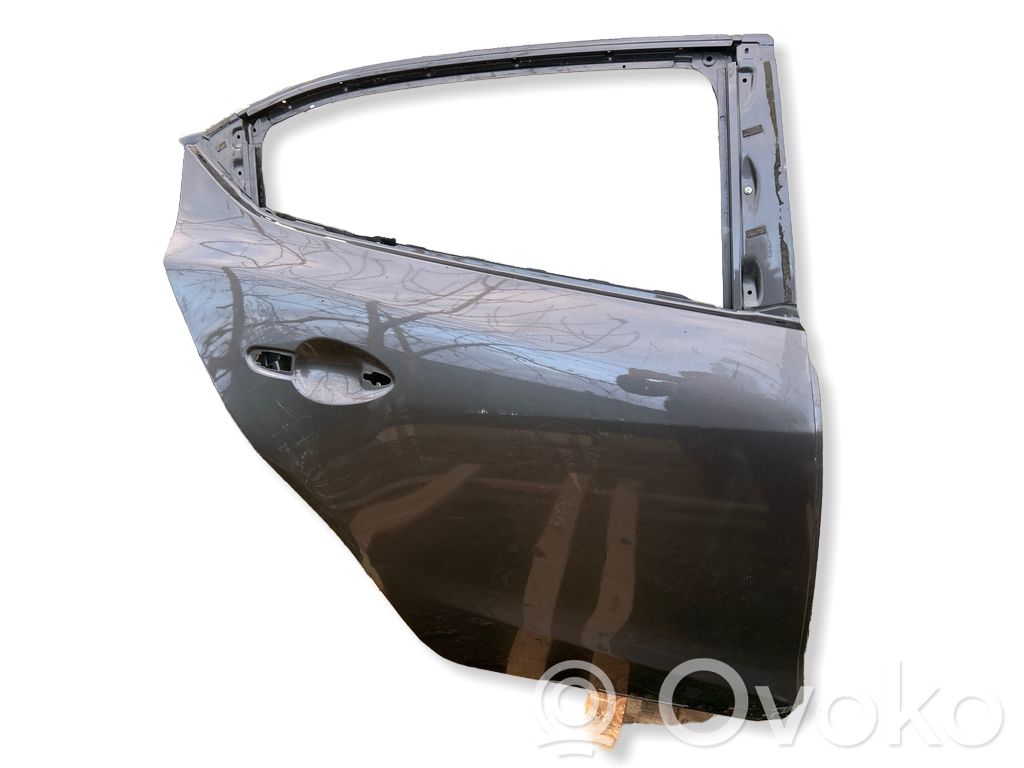 Mazda 3 II Puerta trasera 