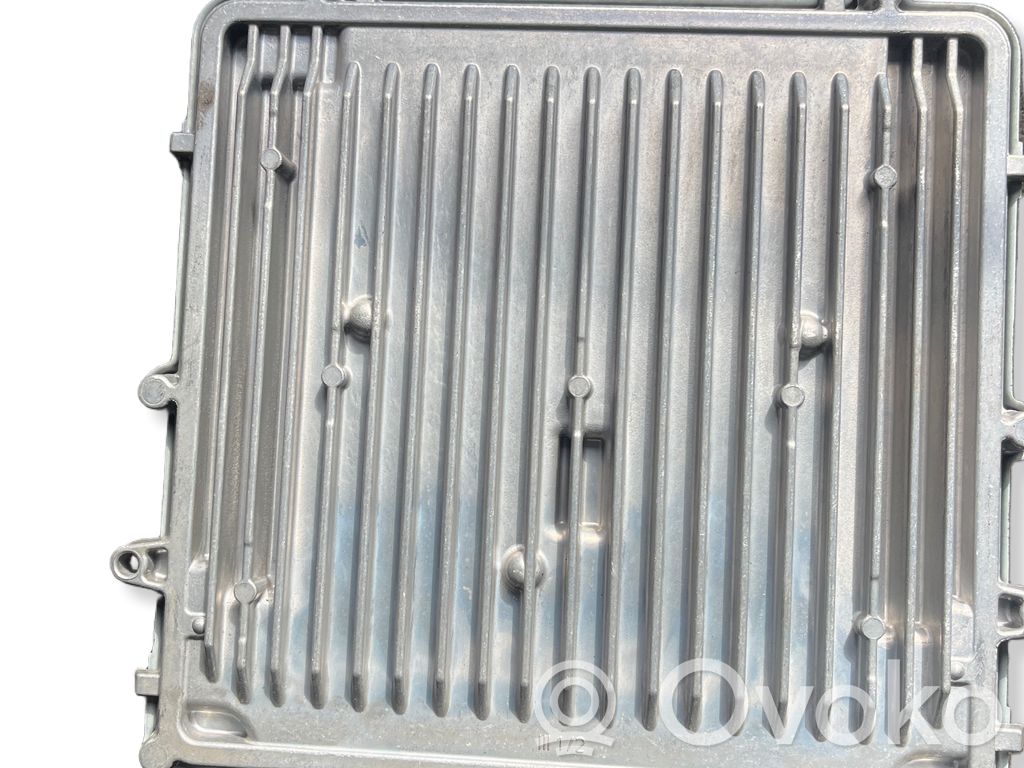 BMW 5 F10 F11 Engine control unit/module 