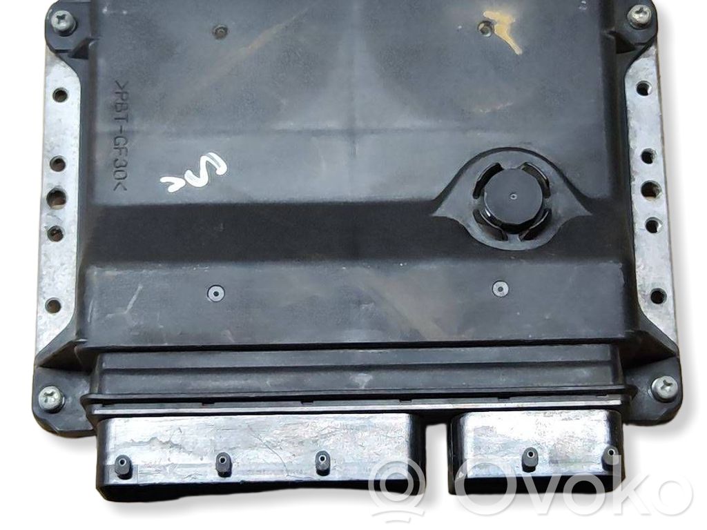 Engine control unit/module   8966102D82,MB1758004020