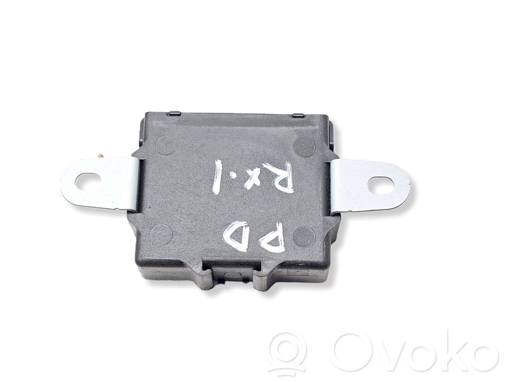 Lexus RX 450H Wing mirror control module 