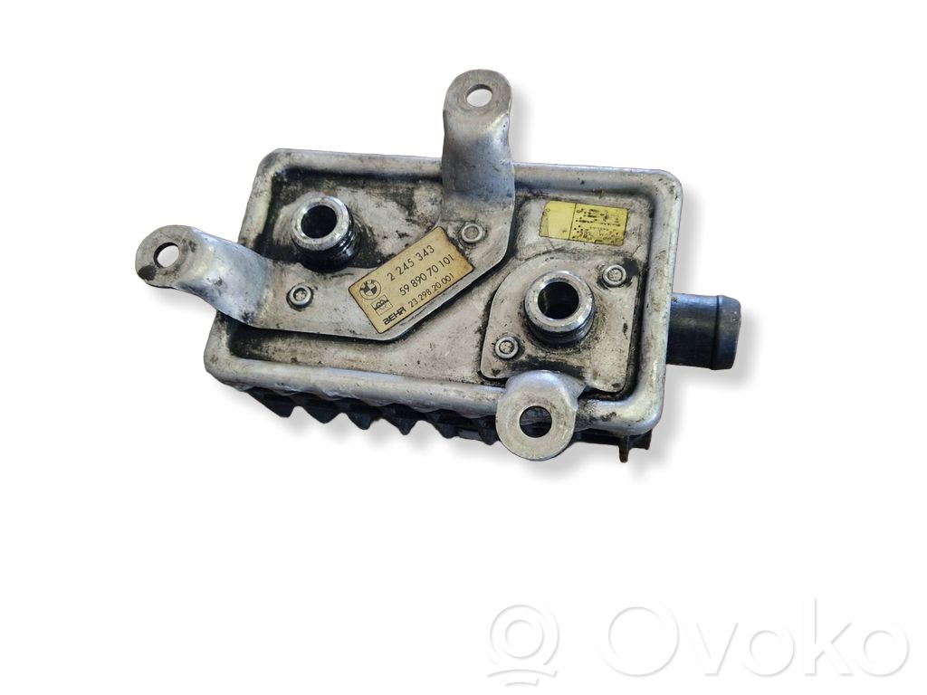 Engine oil radiator   2245343