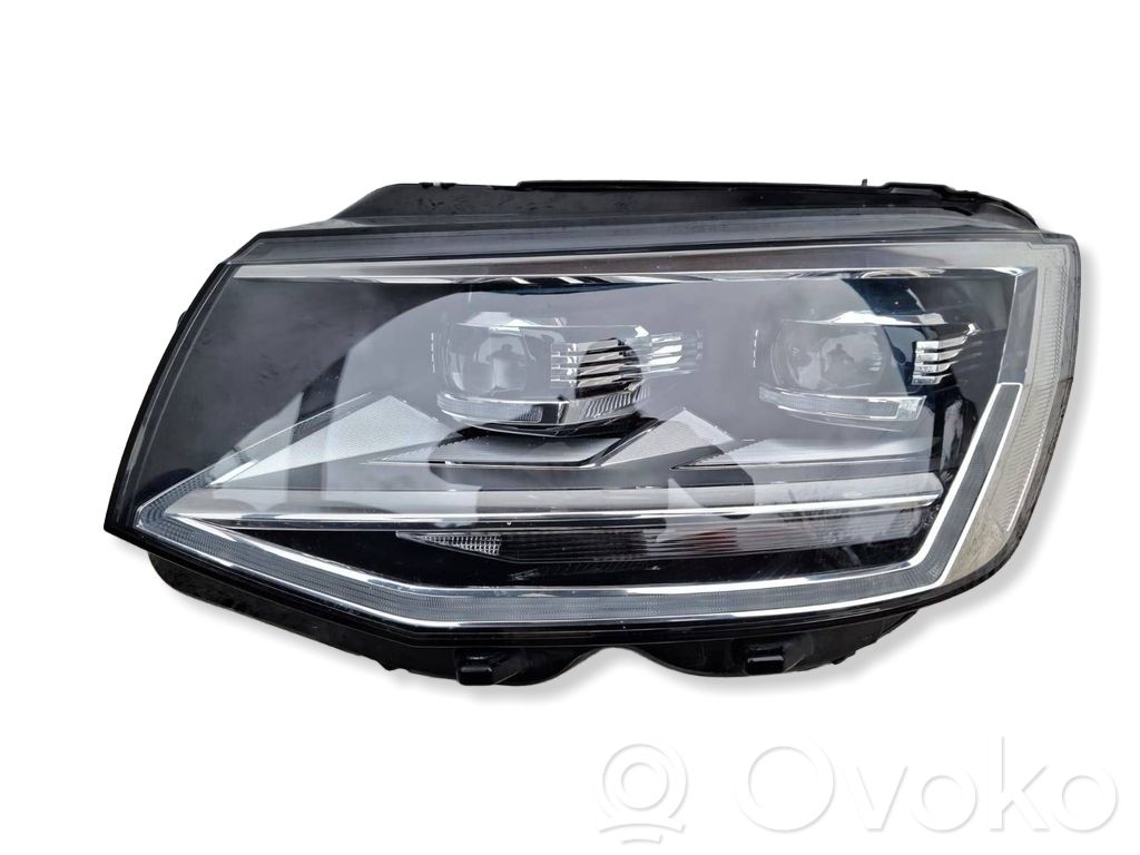 Volkswagen Multivan T6 Lampa przednia 